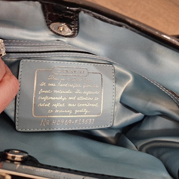 Coach Signature Kiss Lock Center Blue Interior Lined Satchel - Picture 10 of 16